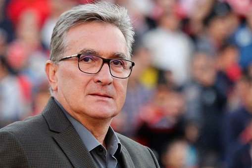 سرمربی سابق تیم ملی: روحت شاد برلوسکونی!