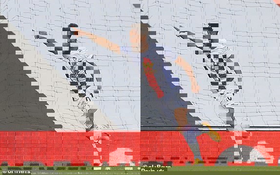 1528742