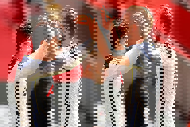 1529026