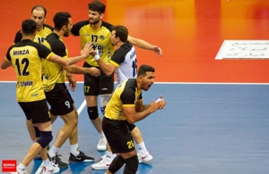  لیگ والیبال؛ سپاهان اسیر شگفتی نشد