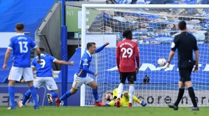 تیر دروازه؛ دشمن بزرگ یاران جهانبخش برابر یونایتد