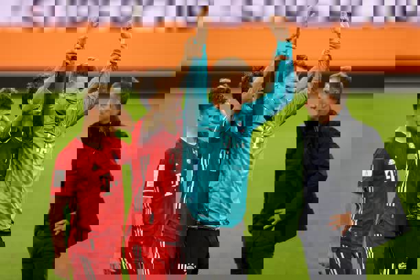 1532301