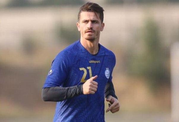 بازگشت کاپیتان وریا به تمرین استقلال