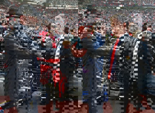 اتحاد دشمنان خونی؛ لیورپول و یونایتد علیه لیگ برتر