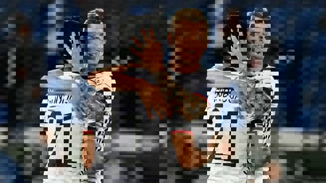 1535304