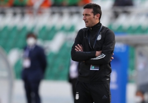 اسکالونی: در شرایط دشوار هم حاکم بازی بودیم