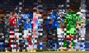 عذرخواهی اورتونی‌ها از دو بازیکن مصدوم لیورپول