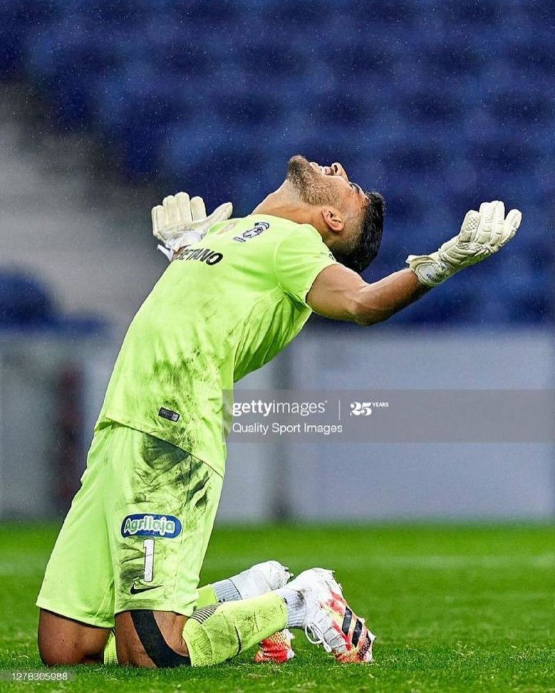 ماجرای عابدزادهای در سیو استثنایی پنالتی ستاره پورتو