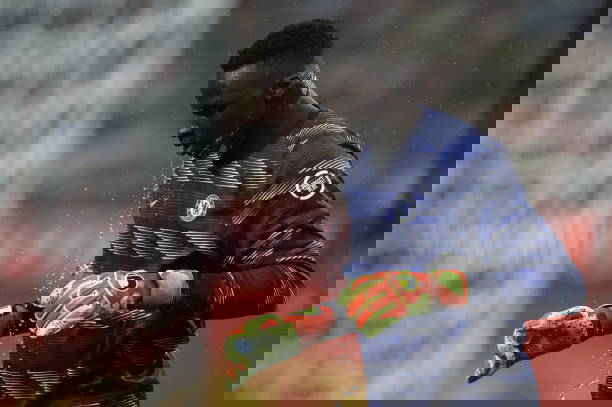 گلر چلسی و اشتباهی که خیلی زود فراموش شد(عکس)