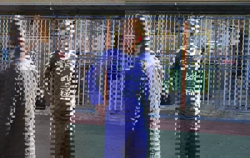 قلعه نویی به دنبال دیگر مدافع سابق استقلال