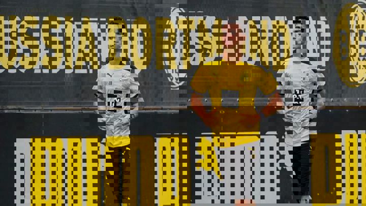 1541380