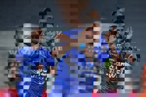 وریا، گلزن‌ترین مدافع تاریخ استقلال