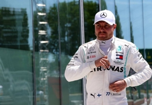 عذرخواهی مرسدس از چینیها بخاطر صحبتهای بوتاس