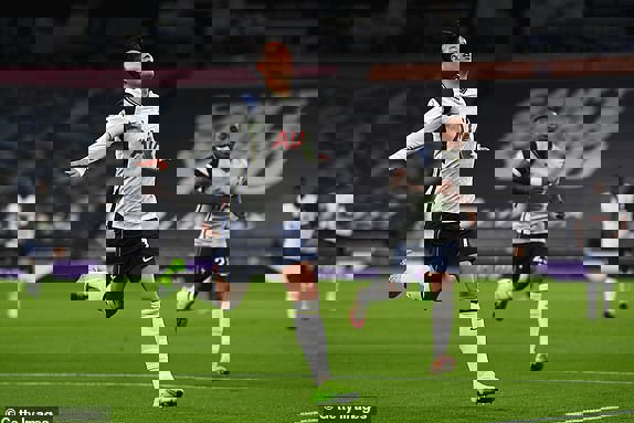1545747