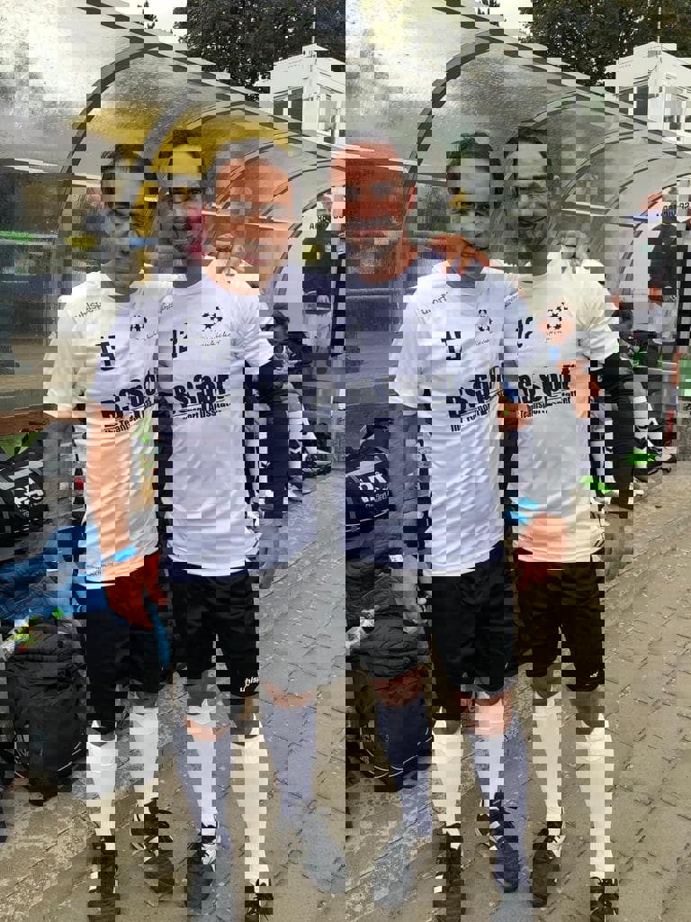 1545909