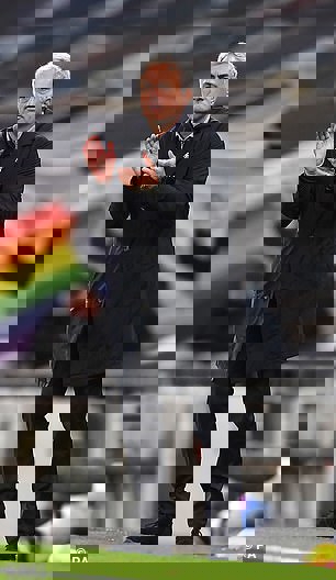 1546606