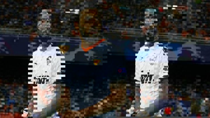 راه حل مشترک بارسلونا و لیورپول برای فرار از بحران