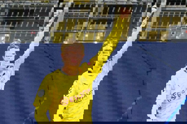 1546846