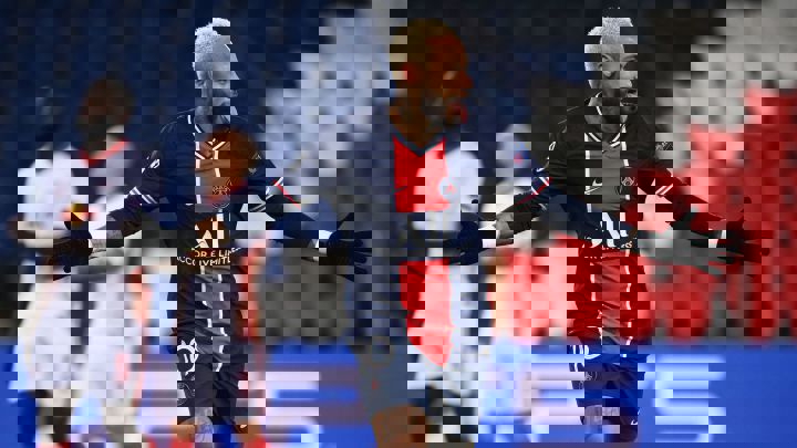 1546910