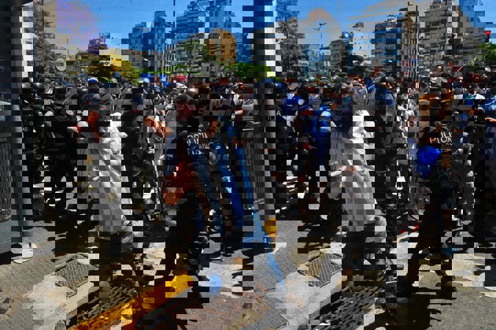 1547534