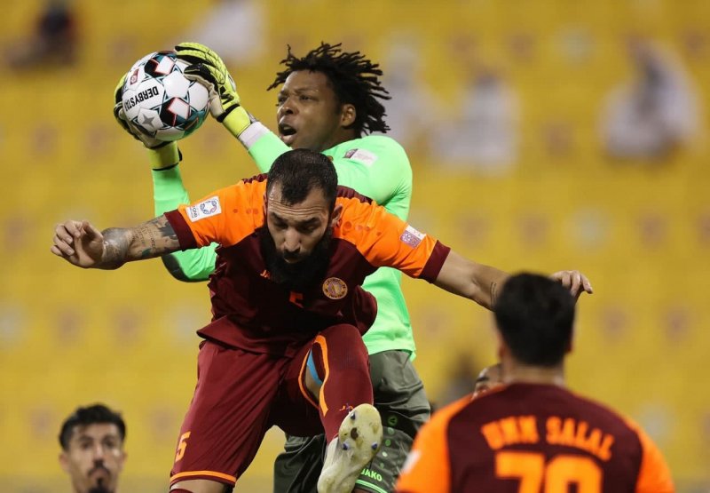 غیبت ادامهدار شجاع، حضور چشمی