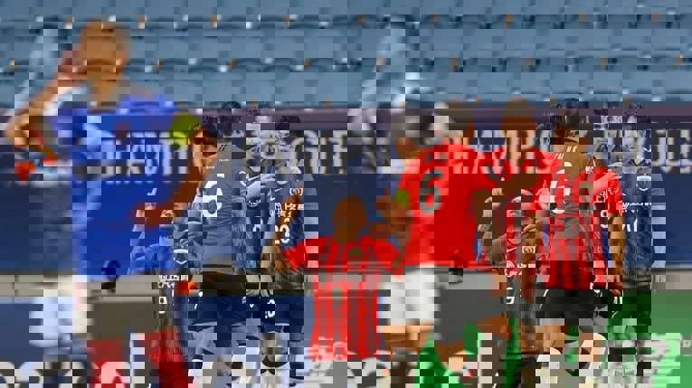 چین و ژاپن و کره؛جنگ شدید در لیگ قهرمانان(جدول)