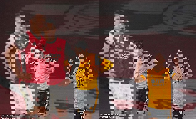 1548789
