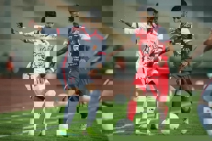 شیری: 10نفره دانستن برد پرسپولیس خیلی بی‌انصافی بود