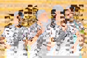 لیگ یک/ عنایتی با آقای گل در جمع مدعیان صعود