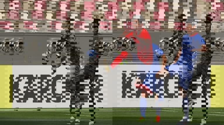 کار تیم کاناوارو برای صعود سخت شد