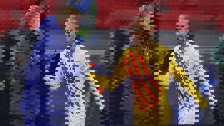 1549882