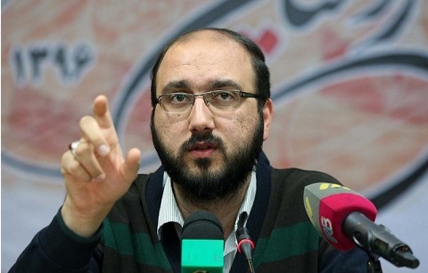 فروغی: فردوسی پور مظلوم نمایی میکند