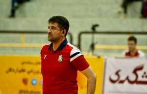 سرمربی تیم والیبال خاتم اردکان جدا شد