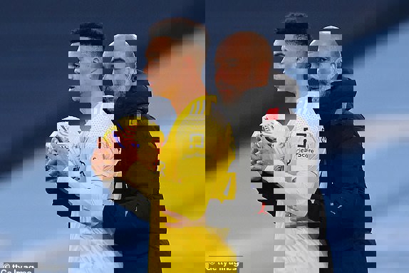 1550529