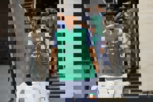 شکست دقایق آخری در بازی جنجالی (عکس)