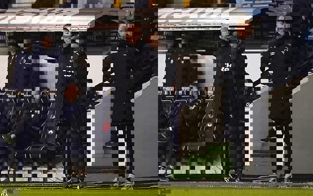 1550588