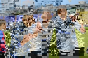 معامله دو سر برد ناییج پور؛ تثبیت در قبال تثبیت