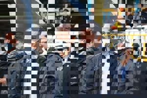 تغییر موضع به موقع حسینی؛ از دفاع به حمله 