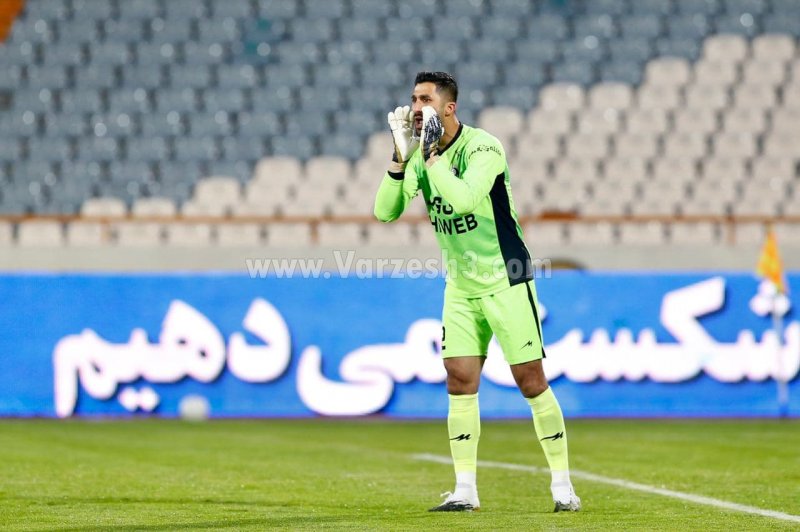 سیو نجاتبخش مظاهری مانع از گل خوردن استقلال