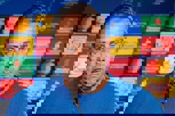 فلیک: می خواهیم همه بازی ها را تا پایان سال ببریم