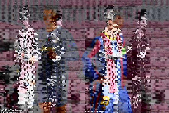 دبل رونالدو برابر مسی؛ قاتل به محل جرم بازمی گردد! (عکس)