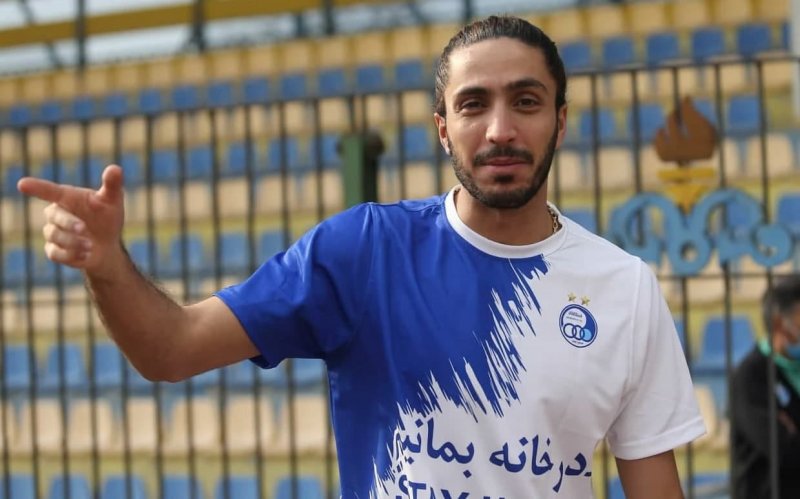 مدافع استقلال آماده دیدار با شهرخودرو(عکس)