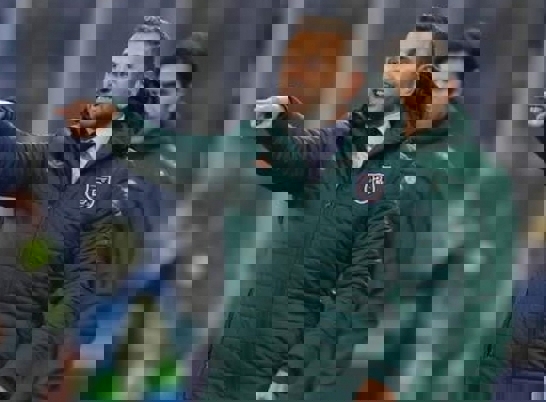 تو نژادپرستی؛ از اینجا برو تو را نمی‌خواهیم