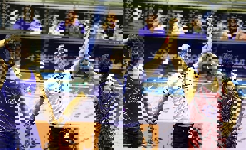 1552105