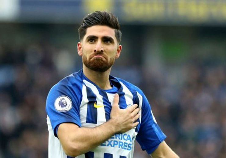 جهانبخش: پیراهن ویژهام را به حراج میگذارم