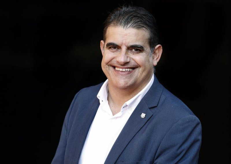 یک گزینه عجیب حول نیمکت بارسلونا