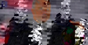 فلیک: بایرن در نیمه اول خیلی محافظه‌کار بود