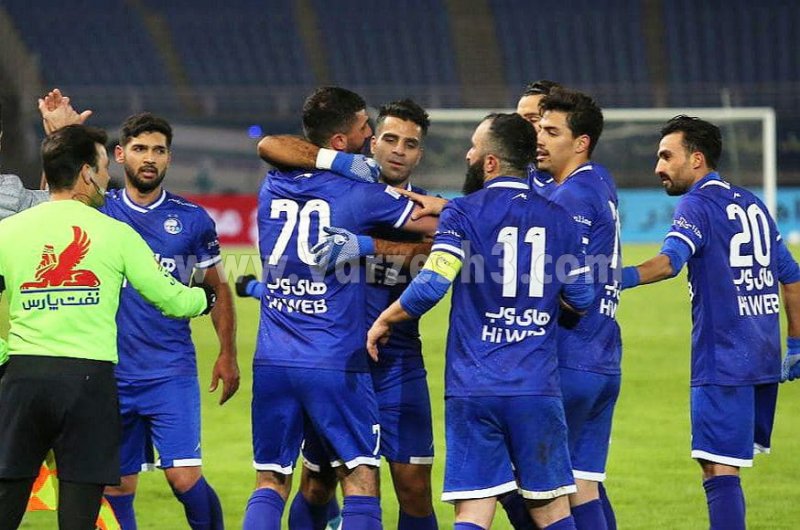 روزی که هر سه دفاع چپ استقلال بازی کردند