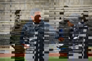 سرآسیایی: اقای رحمتی ارادت داریم !