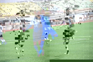 تصمیم عجیب و شائبه برانگیز داور در لیگ یک